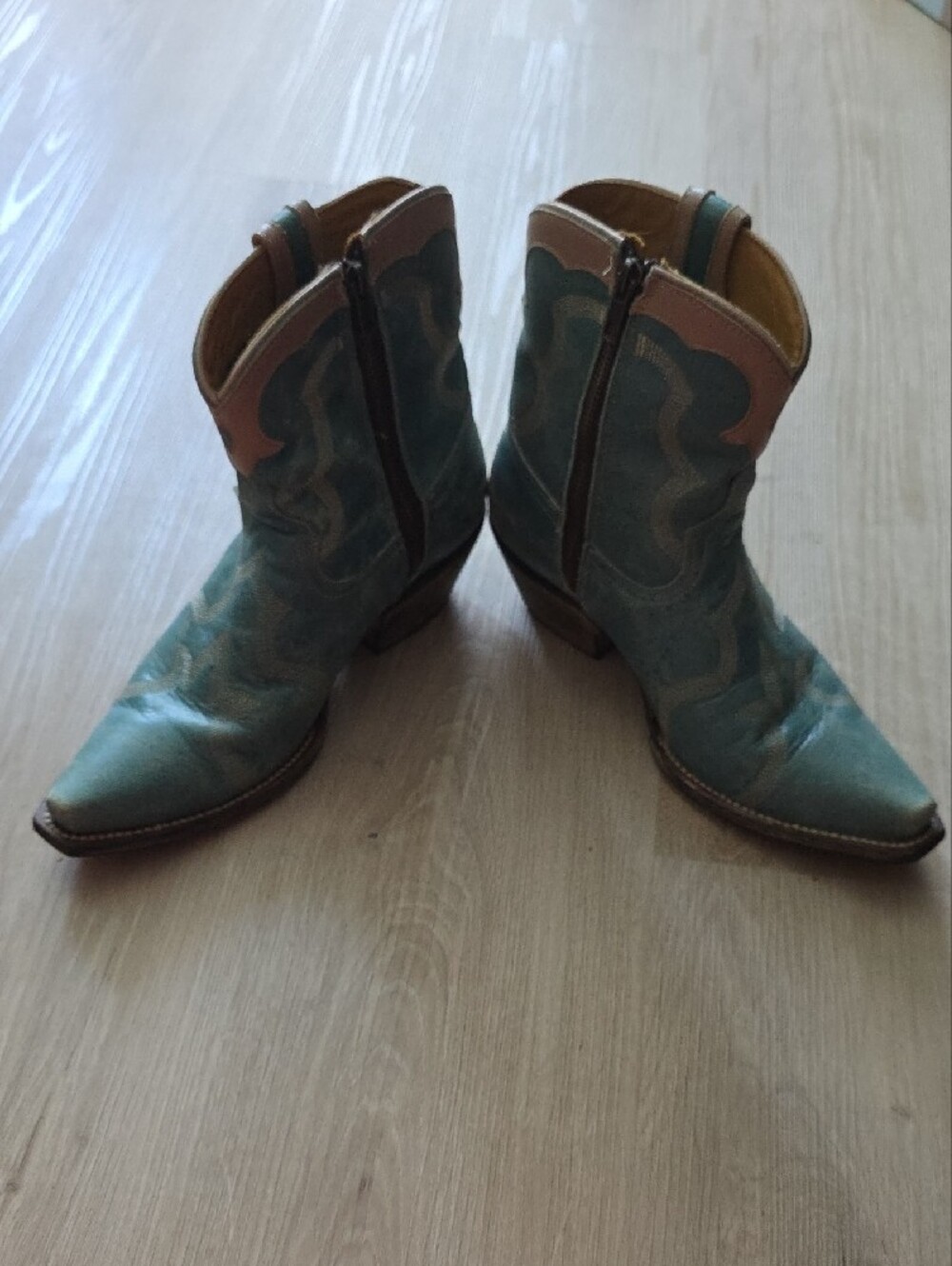 Caborca Distressed Turquoise Leather Western Ankle Booties - Picture 5 of 15